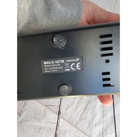 Fosmon High Speed Dual Conductive Dock Charging Station C-10659 w/ 2 batteries - Picture 4 of 7